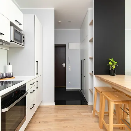 Apartamento Roosikrantsi Elegant Retreat Near Old Town - Heart