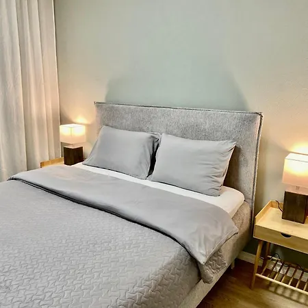 Roosikrantsi Elegant Retreat Near Old Town - Heart Apartamento *