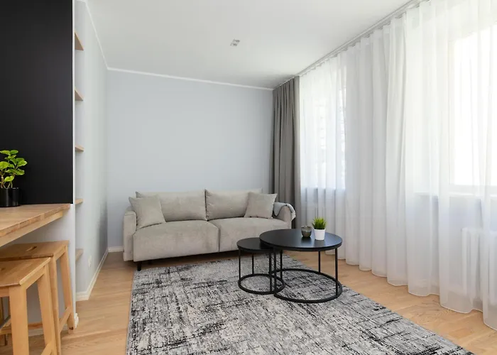 Roosikrantsi Elegant Retreat Near Old Town - Heart *