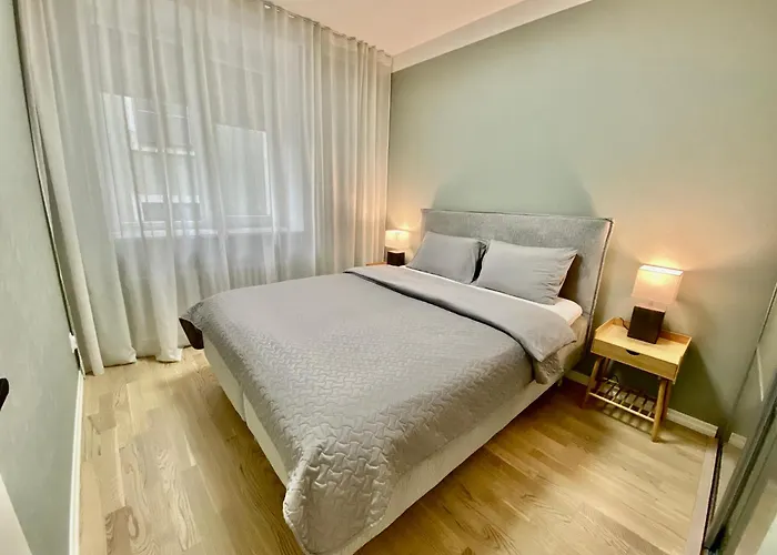 Roosikrantsi Elegant Retreat Near Old Town - Heart Tallin